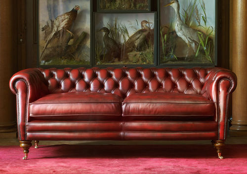 Sofá Chesterfield - SEBASTIAN - Fleming & Howland - em couro / vermelho / de 2 lugares