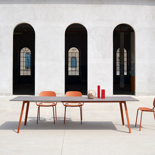 Mesa contemporânea - Squid - SCAB GIARDINO SPA - em HPL / em mármore / com base em alumínio fundido