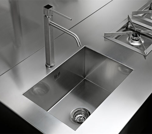 Tampo de bancada em aço - HOLES - STEEL TIME SRL - para cozinha