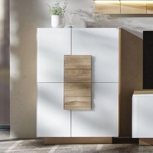 Buffet aparador alto - V-Montana  - Voglauer Möbelwerk Gschwandtner & Zwilling GmbH & Co. KG - contemporâneo / em carvalho / em nogueira