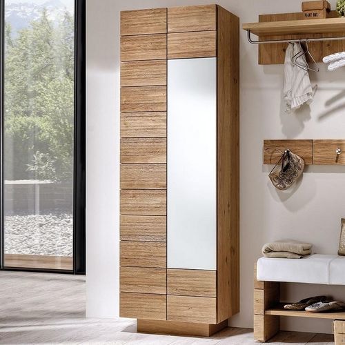 Guarda-roupa contemporâneo - V-Montana  - Voglauer Möbelwerk Gschwandtner & Zwilling GmbH & Co. KG - em carvalho / com portas de abrir / branco