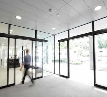 Porta de entrada - Energy-saving (PSW) - Gilgen Door Systems AG  - em aço / de correr / com vidro