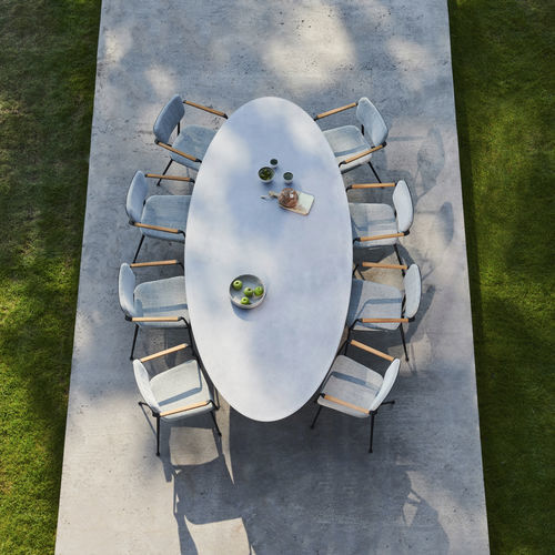 Mesa de jantar contemporânea - EXES - Royal Botania - em cerâmica / com base em alumínio / oval