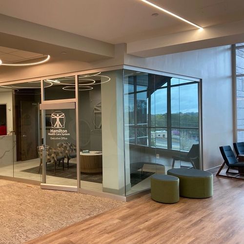 Divisória fixa - LIGHTLINE - KI - com vidro / em alumínio / da linha comercial