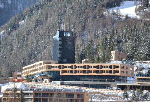 Construção pré-fabricada - GRADONNA MOUNTAIN RESORT - Stora Enso - em madeira / para habitação coletiva