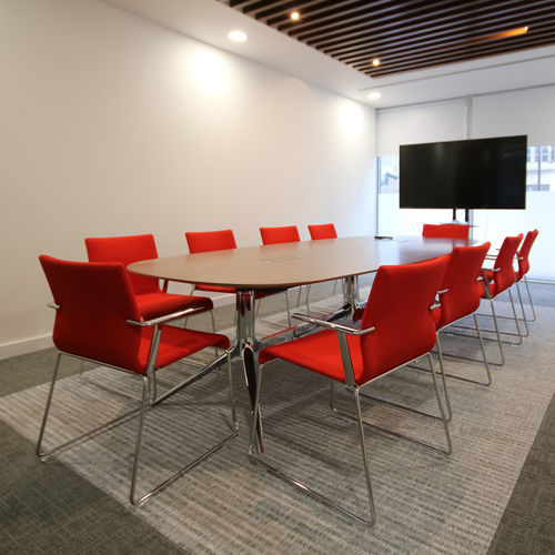 Mesa de reunião contemporânea - NOTABLE - ICF - em madeira / com base metálica / retangular