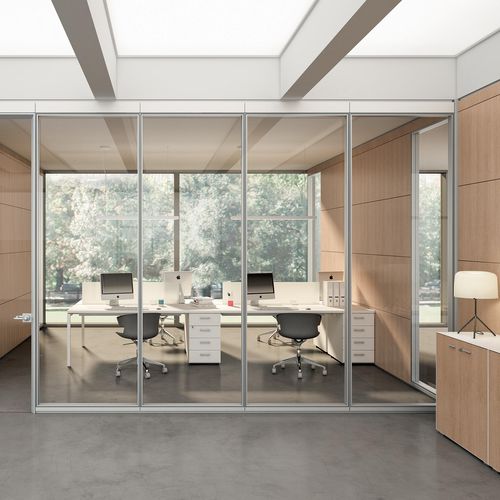 Divisória fixa - P1   - Quadrifoglio Sistemi d'Arredo - com vidro / em aço / da linha comercial