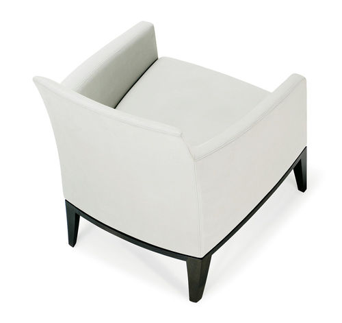Poltrona contemporânea - ELIDE - LOEWENSTEIN - em madeira