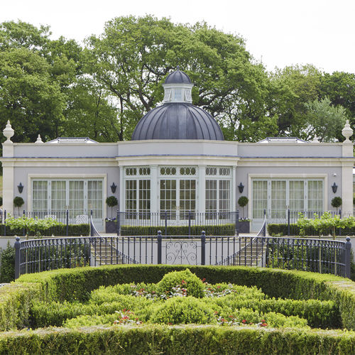 Varanda envidraçada em vidro - ORANGERY - Vale Garden Houses - em madeira