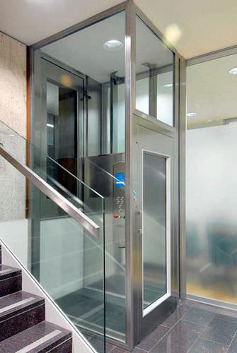 Plataforma elevadora para pessoas com mobilidade reduzida - PASSENGER  - GRUPPO MILLEPIANI - para edifício / para uso profissional / para ambiente externo