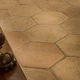 revestimento hexagonal em terracota / com relevo / liso / de piso
