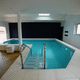 piscina sob medida / para ambiente externo / para ambiente interno / para centro de bem-estar