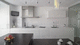 cozinha contemporânea / em madeira / em laminado melamínico / com ilha