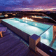 piscina sob medida / para ambiente externo / semienterrada / em vidro